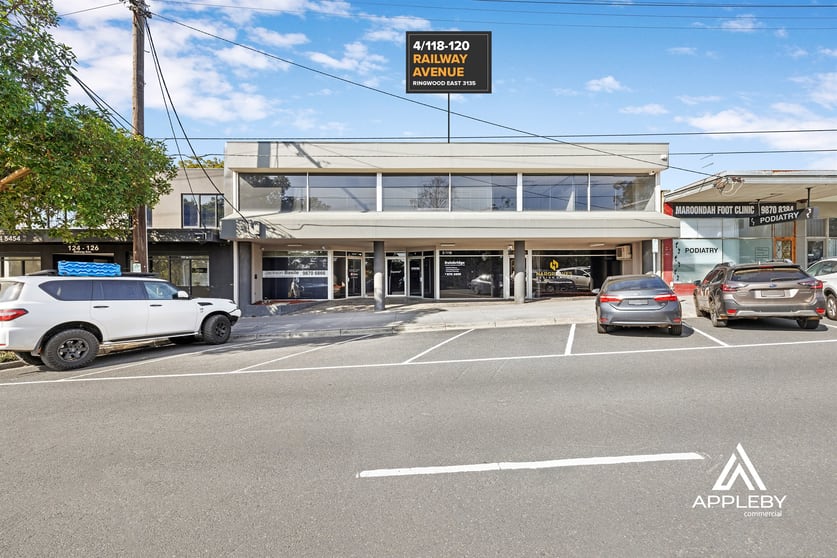 Click to view all images 4/118-120 Railway Avenue Ringwood East VIC 3135 - Image 2