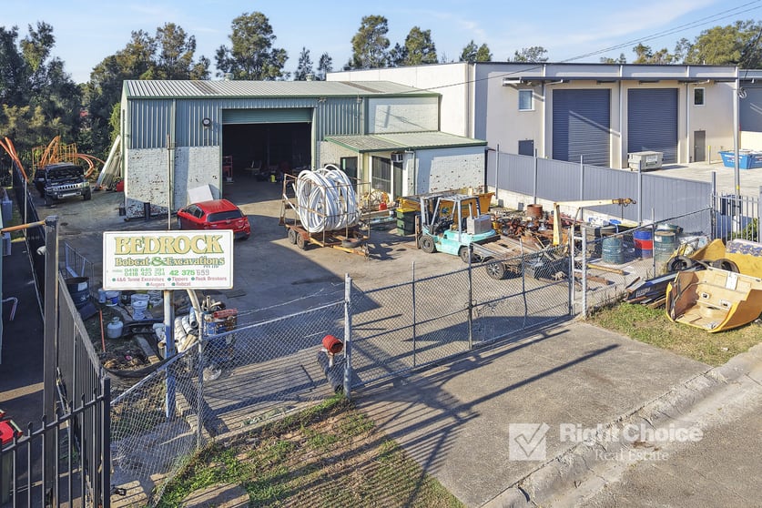 Click to view all images 12 Industrial Lane Oak Flats NSW 2529 - Image 3