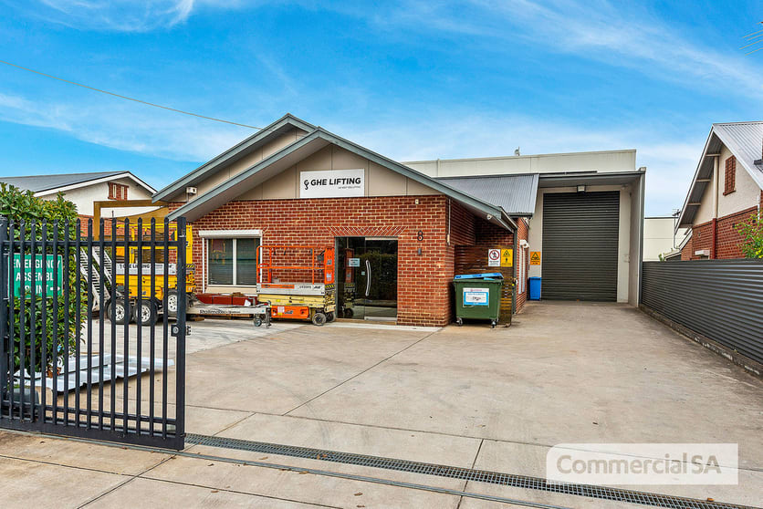 Click to view all images 8 Holder Avenue Richmond SA 5033 - Image 3