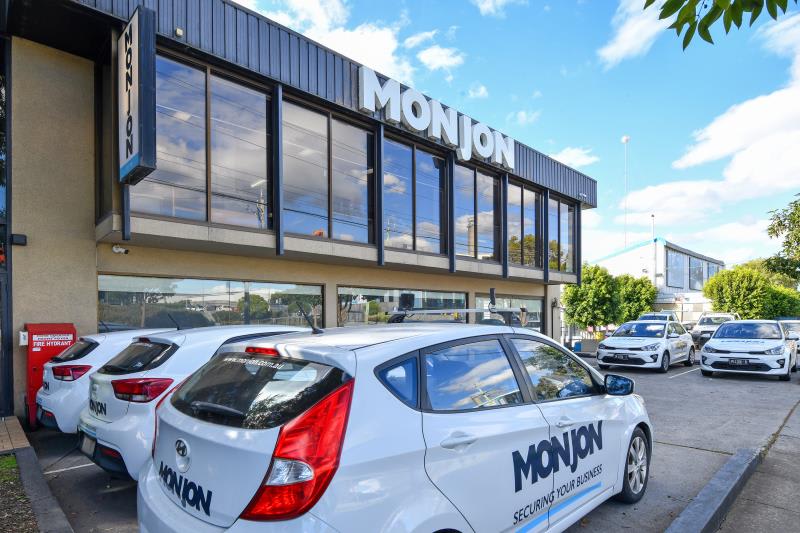 Click to view all images 283 Bay Road & 2 Tibrockney Street Cheltenham VIC 3192 - Image 2