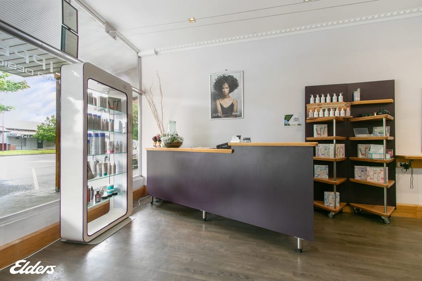 Click to view all images 284 Commercial Road Yarram VIC 3971 - Image 3