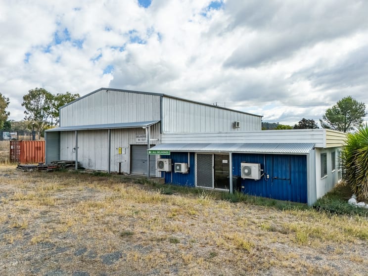 Click to view all images 6 Duke Street Quirindi NSW 2343 - Image 5