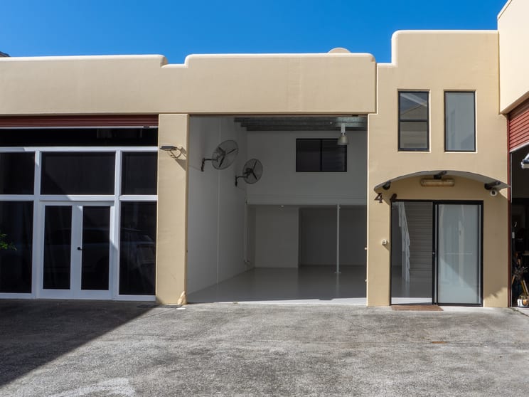 Click to view all images 4/65 Centennial Circuit Byron Bay NSW 2481 - Image 2