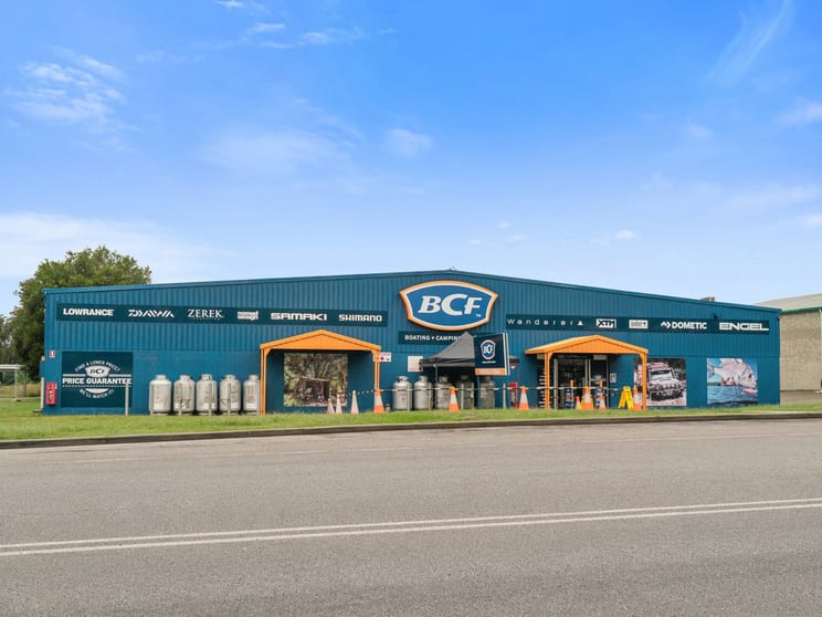 Click to view all images 13 Mill Close Taree NSW 2430 - Image 1