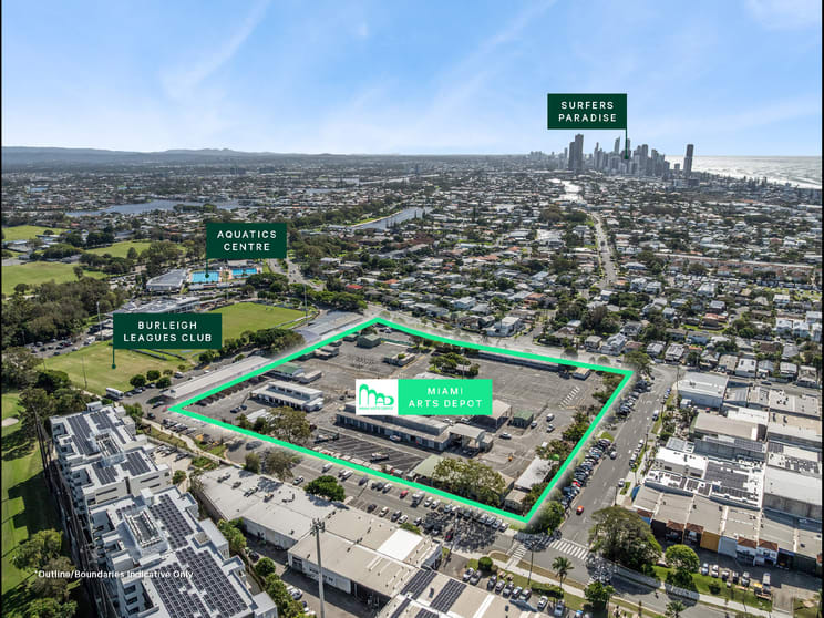 Click to view all images 2 Ozone Parade Miami QLD 4220 - Image 4