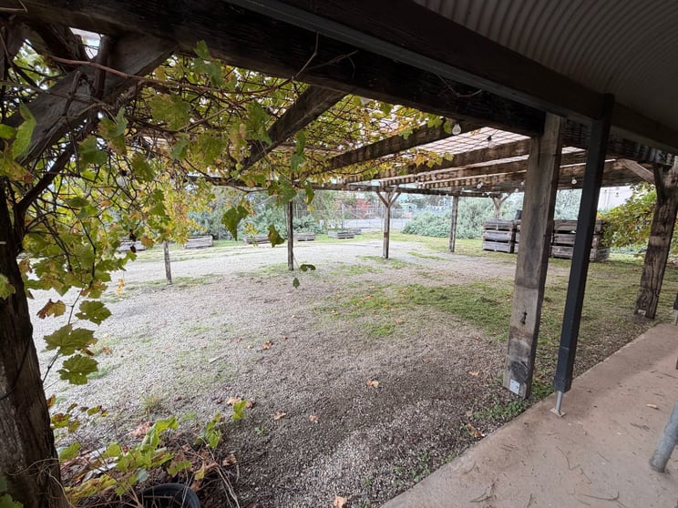 Click to view all images 118 Punt Road Barham NSW 2732 - Image 3