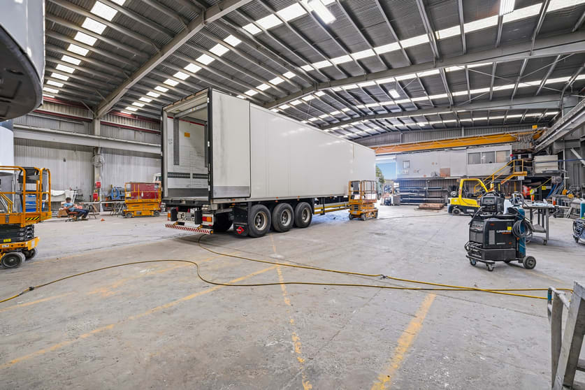 Click to view all images 22, 22A, and 24A Fowler Road Dandenong South VIC 3175 - Image 4