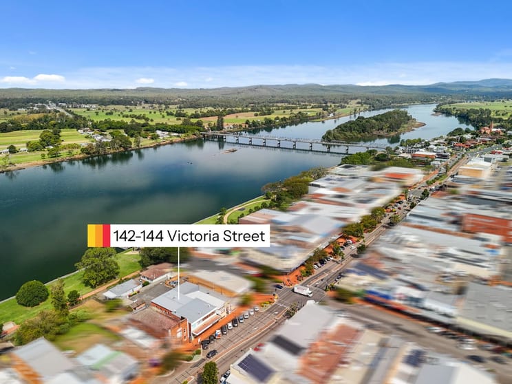 Click to view all images 142-144 Victoria Street Taree NSW 2430 - Image 1