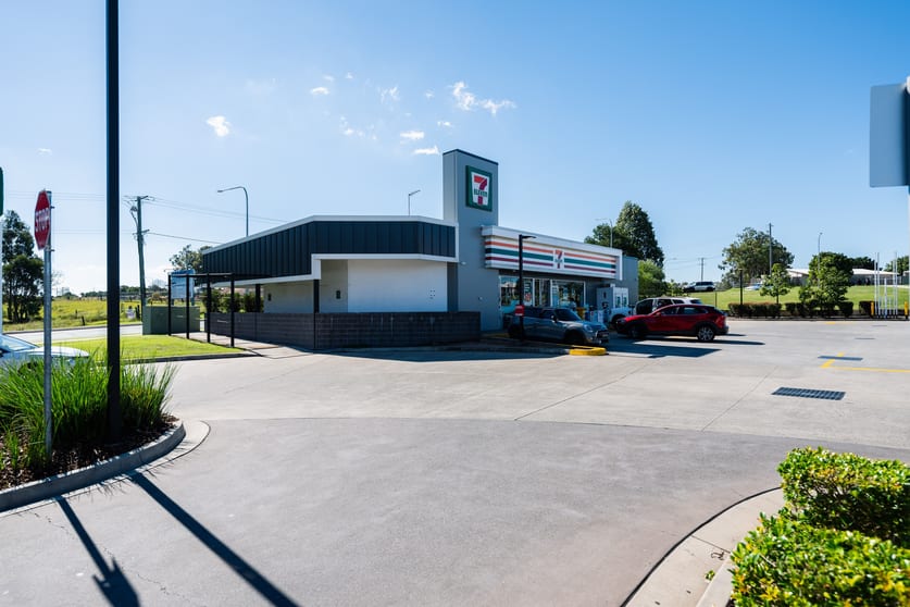 195 Graham Road Morayfield QLD 4506 - Image 3