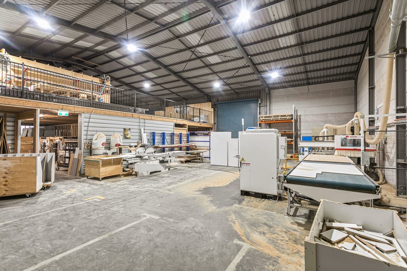 Click to view all images 2/10 Doyle Avenue Unanderra NSW 2526 - Image 3