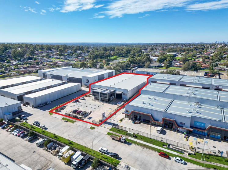 Click to view all images 20 Sterling Road Minchinbury NSW 2770 - Image 2