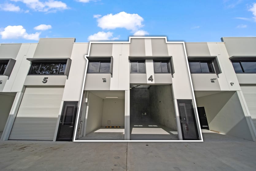 Click to view all images 4/35 Demand Avenue Arundel QLD 4214 - Image 2