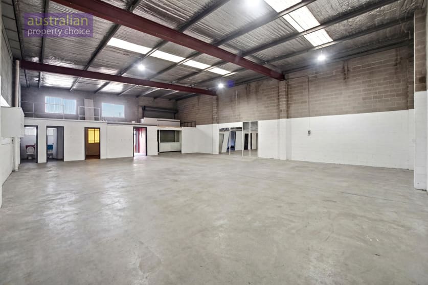 Click to view all images 12/37-39 York Road Jamisontown NSW 2750 - Image 2