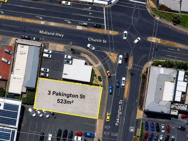 Click to view all images 3 Pakington Street Geelong West VIC 3218 - Image 3