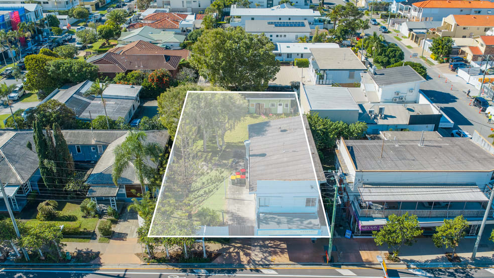 Click to view all images 2389-2391 Gold Coast Highway Mermaid Beach QLD 4218 - Image 4