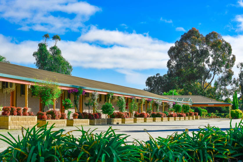 Click to view all images Barooga NSW 3644 - Image 1