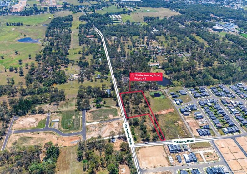 Click to view all images 153 Guntawong Road Rouse Hill NSW 2155 - Image 2