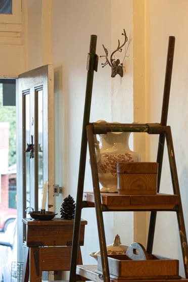 Click to view all images 77 High Street Maldon VIC 3463 - Image 3