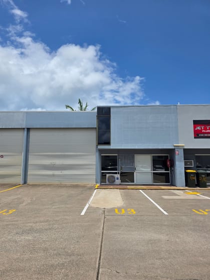Click to view all images 3/102 Islander Road Pialba QLD 4655 - Image 2