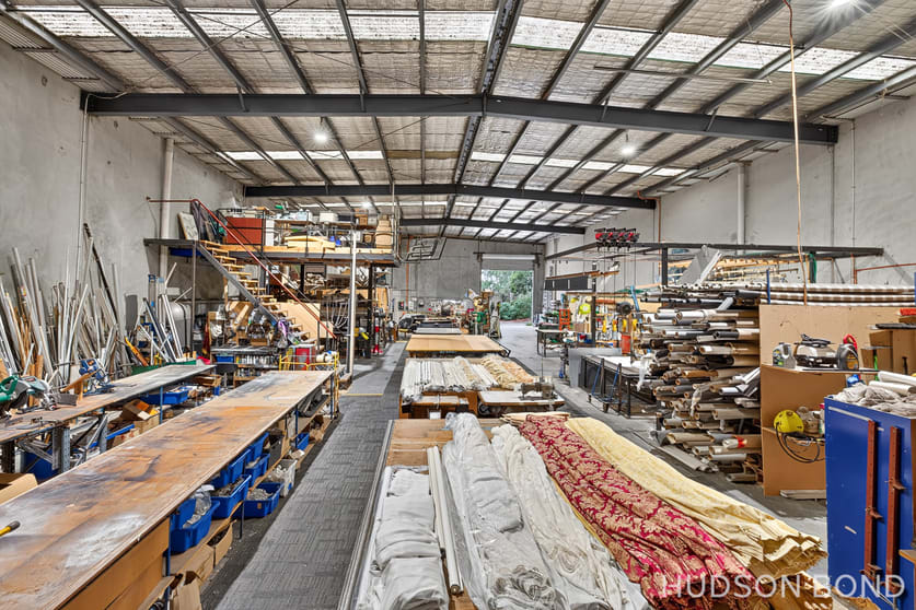 Click to view all images 24 Mercedes Drive Thomastown VIC 3074 - Image 2