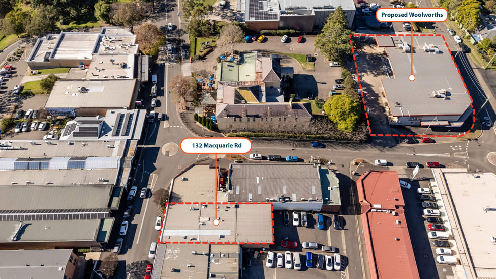 Click to view all images 132 Macquarie Road Springwood NSW 2777 - Image 2
