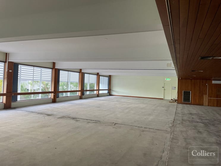 Click to view all images 146-160 Denham Street Townsville City QLD 4810 - Image 4