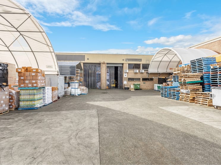 4 Redfern Street Wetherill Park NSW 2164 - Image 2