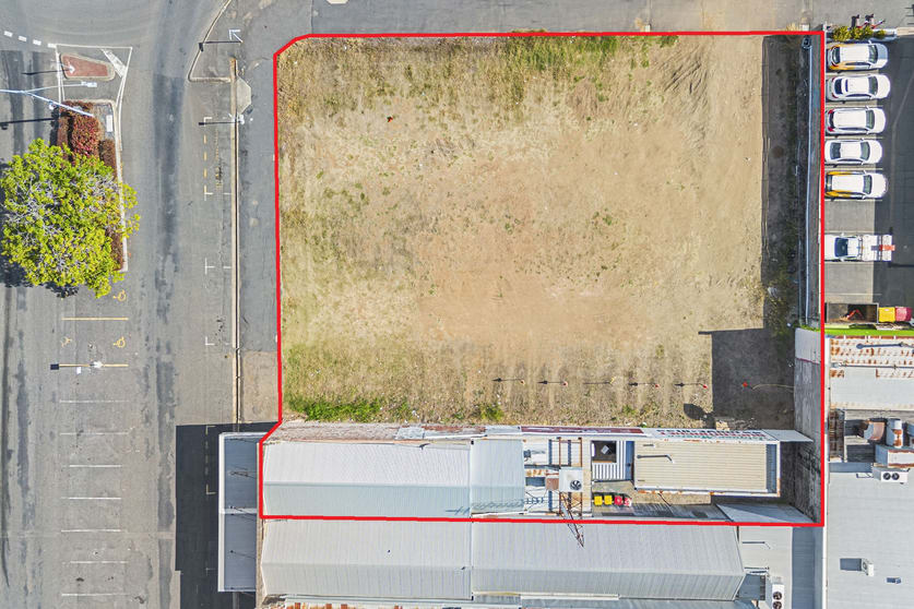 Click to view all images Whole of the property/62-70 William Street Rockhampton City QLD 4700 - Image 2