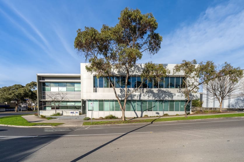 Click to view all images 40 Graduate Road Bundoora VIC 3083 - Image 4
