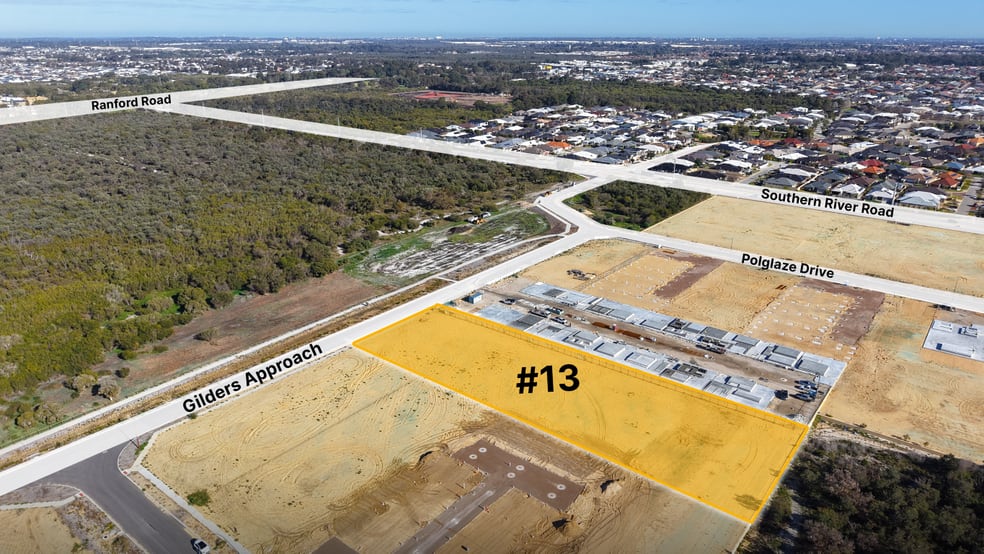 Click to view all images 13 Gilders Approach Southern River WA 6110 - Image 1