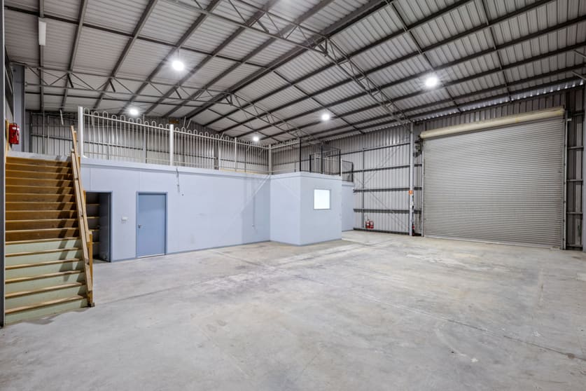 Click to view all images Unit 1, 15 Glenwood Drive Thornton NSW 2322 - Image 2