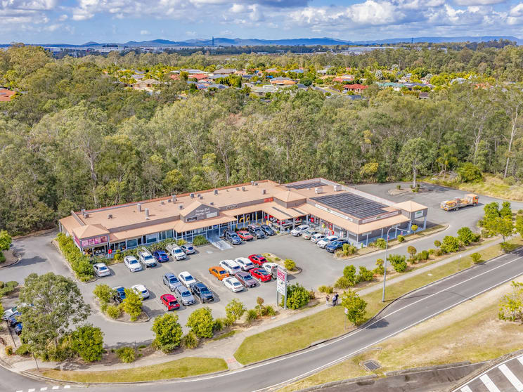 Click to view all images 298-328 Bayliss Road Heritage Park QLD 4118 - Image 2