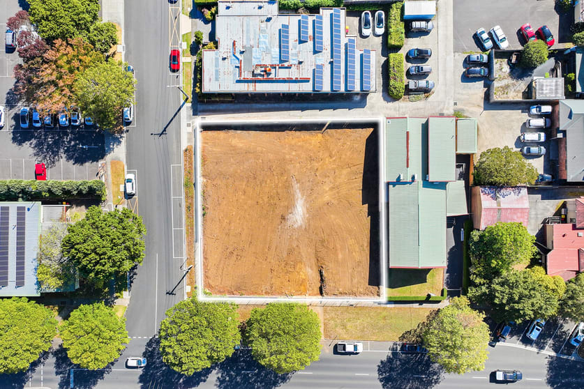 Click to view all images 39 & 41 Mason Street Warragul VIC 3820 - Image 3