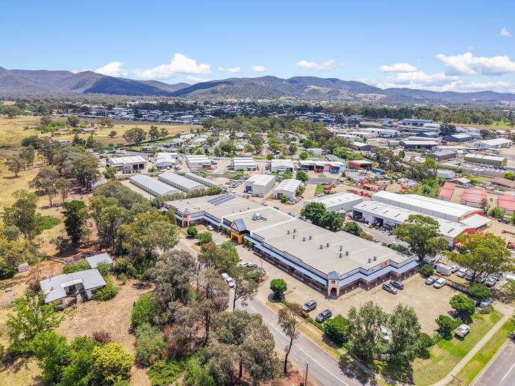 Click to view all images 4/64 Sydney Road Mudgee NSW 2850 - Image 2