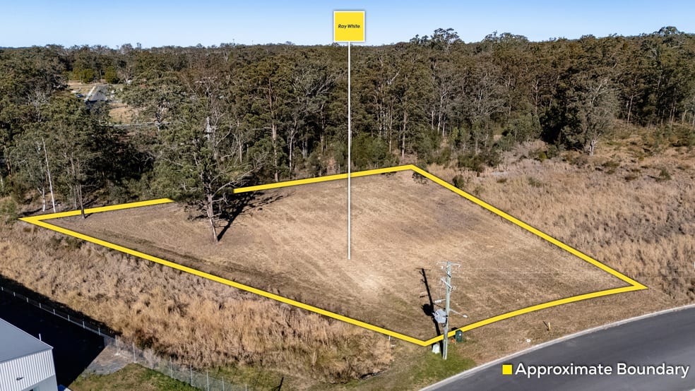 Click to view all images 11 Town Head Road Taree South NSW 2430 - Image 2