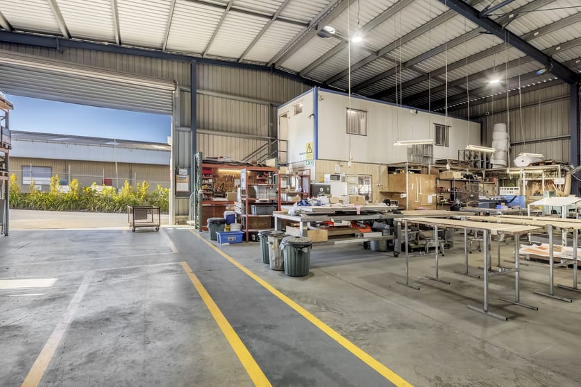 Click to view all images 68 Ingleston Road Wakerley QLD 4154 - Image 3