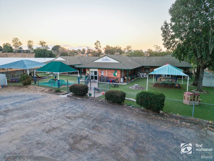 Click to view all images 4 Heaton Street Biloela QLD 4715 - Image 3