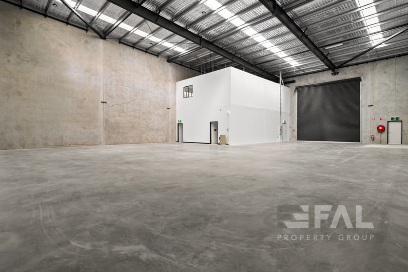 Click to view all images 44 Edison Crescent Yarrabilba QLD 4207 - Image 3