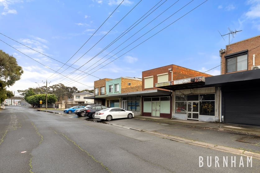 Click to view all images 19 Ross Road Altona North VIC 3025 - Image 2