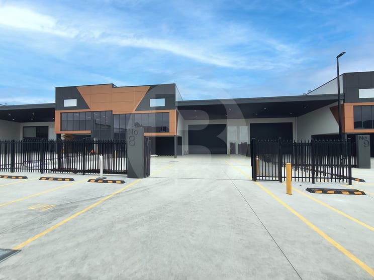 Click to view all images 8/4-6 MILE END ROAD Rouse Hill NSW 2155 - Image 1