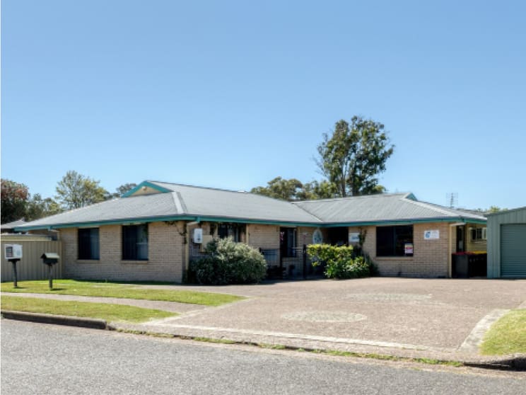 Click to view all images 89 Benjamin Lee Drive Raymond Terrace NSW 2324 - Image 2