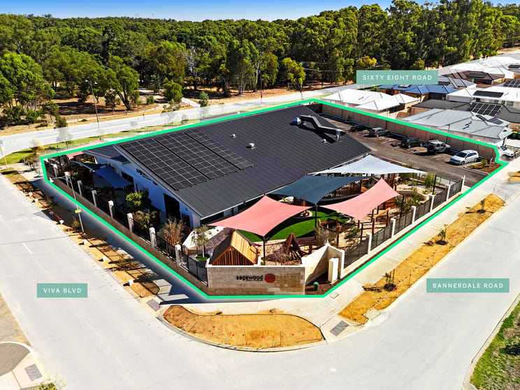 Click to view all images 42 Bannerdale Road Baldivis WA 6171 - Image 2