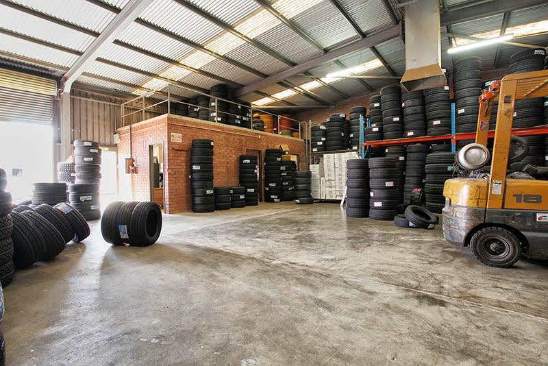Click to view all images Maddington WA 6109 - Image 2