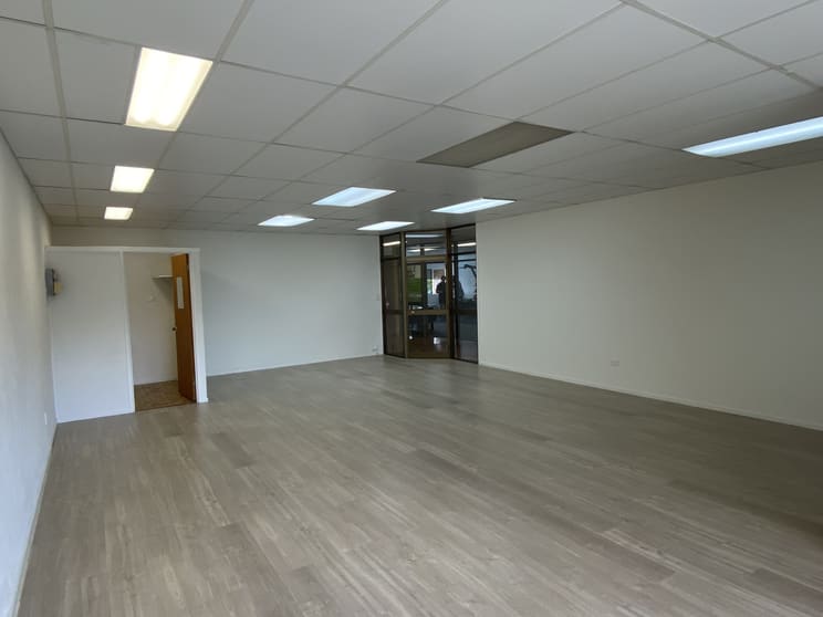 Click to view all images Office 4 / 61 Bulcock Street Caloundra QLD 4551 - Image 1