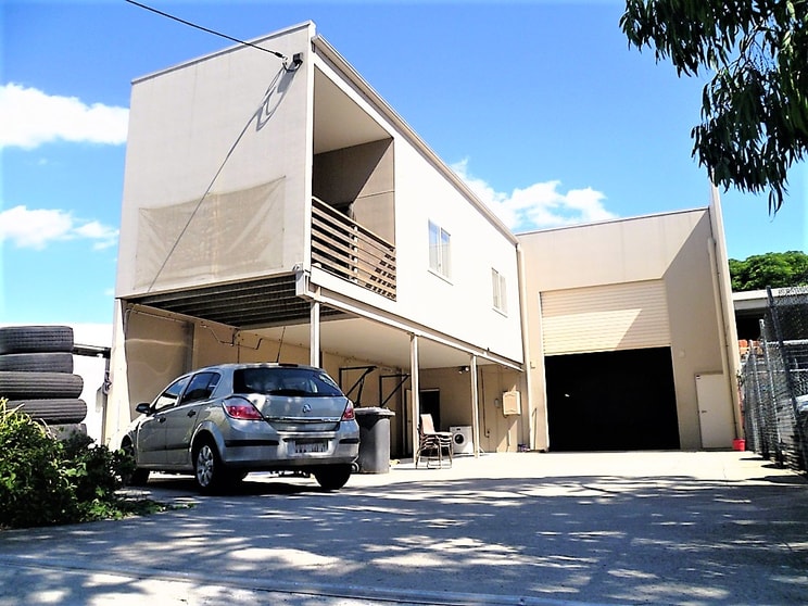 Click to view all images 4 Noble Avenue Northgate QLD 4013 - Image 2