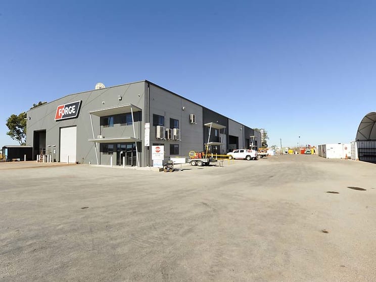 Click to view all images Bibra Lake WA 6163 - Image 1