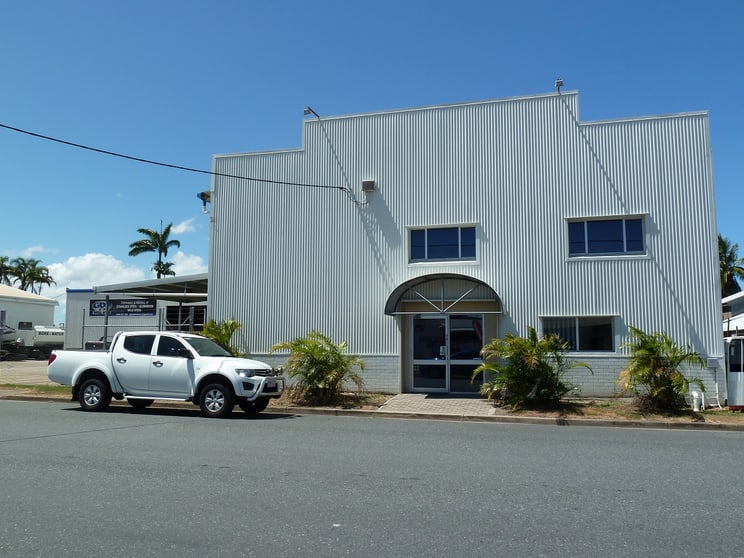 Click to view all images 4 McLennan St Ooralea QLD 4740 - Image 1