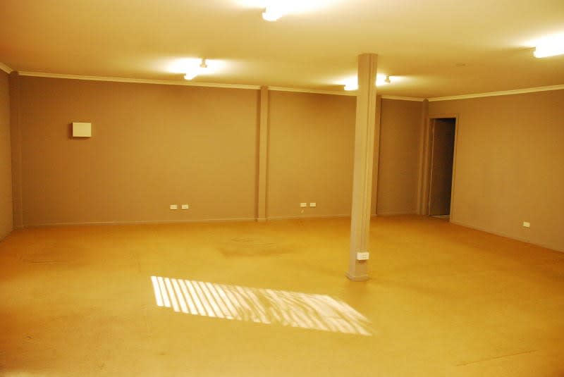 Click to view all images 5/18 Tom Thumb Avenue South Nowra NSW 2541 - Image 2