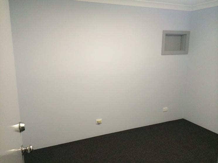 Click to view all images 2/13 Rosegum Road Warabrook NSW 2304 - Image 3