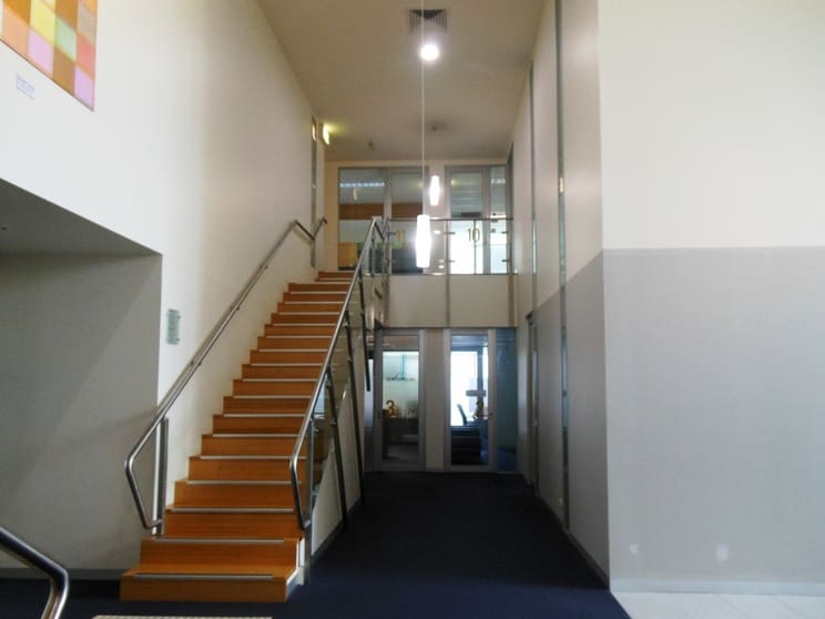 Click to view all images 11/333 Canterbury Road Canterbury VIC 3126 - Image 3